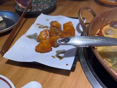 -洱火云南酸菜牛肉火锅(石景山当代商城店)