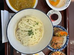 -百年老字号·观振兴蟹黄面·三虾面·苏式面(观前街富仁坊巷店)