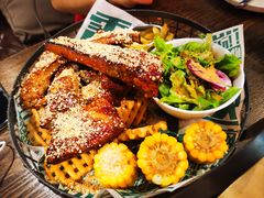 BBQ美式碳烤猪肋排-疯克大象美式烤肉餐厅