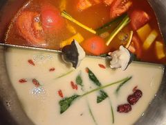 -湊湊火锅·茶憩(打浦桥日月光店)