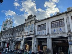 -海口骑楼小吃街