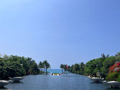 -亚龙湾喜来登·美景台大堂吧