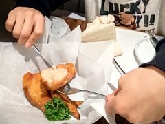 -港丽餐厅(杭大店)