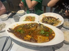 得莫利炖鱼-叁拾壹克饺子·东北菜(国贸店)