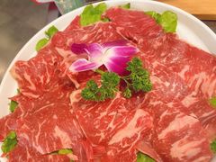 雪花牛肉-鱼粤鲜淘米捞·中山脆肉鲩火锅(悦湖会店)