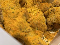 -BHC炸鸡(明洞总店)