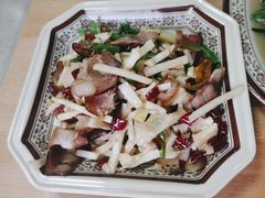 -农家土菜老煨锅(木鱼镇店)