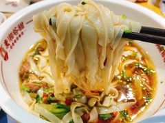 -呷佬·长沙手工米粉(金沙江路店)