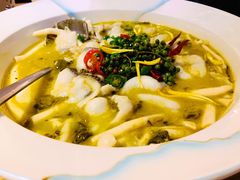 豆香酸菜鱼-吕氏疙瘩汤·海鲜新鲁菜(凯德mall新都心店)