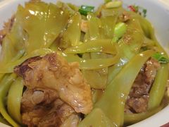 莴笋筒子骨-竹山里(锁石路店)