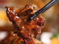 -河畔春天时尚餐厅