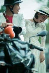 -雪中彩影婚纱摄影·微光艺术中心