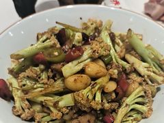 -乔家小院•本地小海鲜•非遗驴肉(万年泉路店)