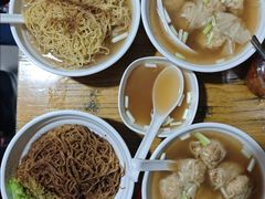 -小梁哥云吞面(黄贝岭店)