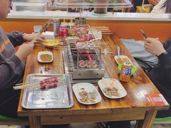 -哈尔滨小酒馆·鲜肉现穿自助烧烤(康新花园店)