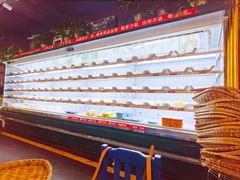 -马路边边串串香(延庆环球新意广场店)