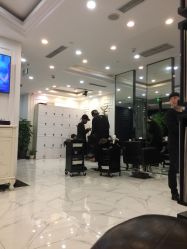 -专业烫发染发接发