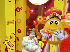 -m豆巧克力世界(上海世茂广场店)