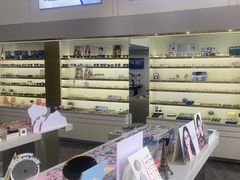 -视野联行眼镜·蔡司·控优点授权(长白万象汇店)