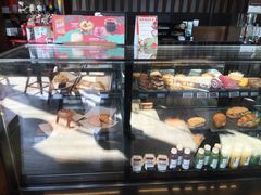 面包甜点陈列柜-星巴克臻选(苏州久光百货店)