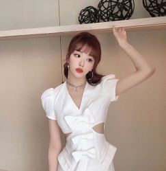 -AYO SALON