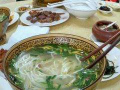 -桥香园云南过桥米线(金马碧鸡店)