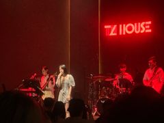 -TZ House音乐现场(来福士中心店)