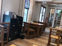 大堂-十二忠手拉面(燎原街店)