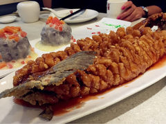 -闫府私房菜(经四路万达店)