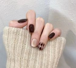 -猪猪女孩日式美睫美甲
