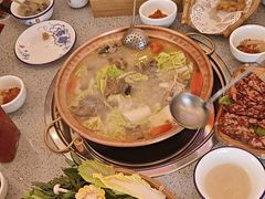 -阿婆情腊排骨火锅(金虹路店)