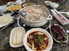 -黔府豆米火锅野菜馆(南马店)