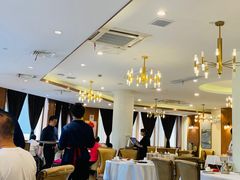 -老人和饭店(淮海中路店)