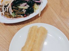 -三好食堂(煎饺·馄饨·肉饼米线·盛世广场店)