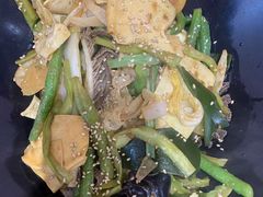 -醉人椒麻辣香锅(王府井喜悦店)