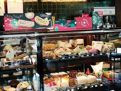 面包甜点陈列柜-星巴克(深圳龙岗星河时代店)
