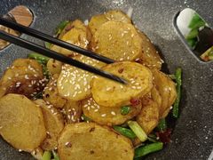 -东北人家铁锅炖(鞍山路店)