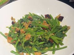 -黄泥岗·地道湖北菜(奥特莱斯店)