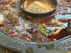 -黄潇洒老火锅(九眼桥宏济巷店)