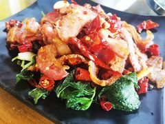 -隔壁老王·家常云南菜(花巷店)