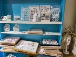 -伊人脱毛美甲美睫连锁机构