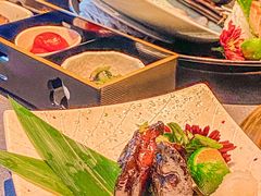 -铭牛烧肉·和牛海鲜自助(高新月牙湖店)
