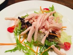 烟熏鸡肉撒拉-宝莱纳啤酒花园餐厅PAULANER BRAUHAUS Nanjing(广州路店)