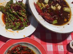 -辣小鲜·南昌大排档(船山路店)