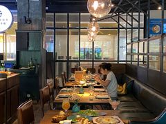 -Carbon莫卡哆·意大利复古集市餐厅(杭州大厦店)
