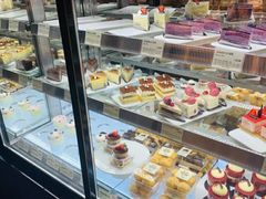 面包甜点陈列柜-多乐之日(富力城店)