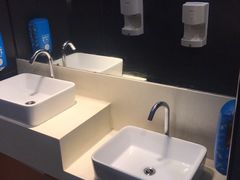 -麦当劳(国际社区店)