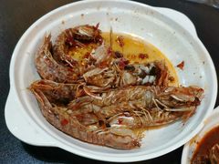 赖尿虾有膏-三妹小龙虾·黄油蟹(华侨城总店)