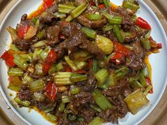 -魏铭鱼头捞饭(晋阳路店)