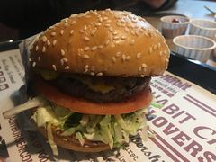 -The Habit Burger Grill 哈比特汉堡(复兴soho店)